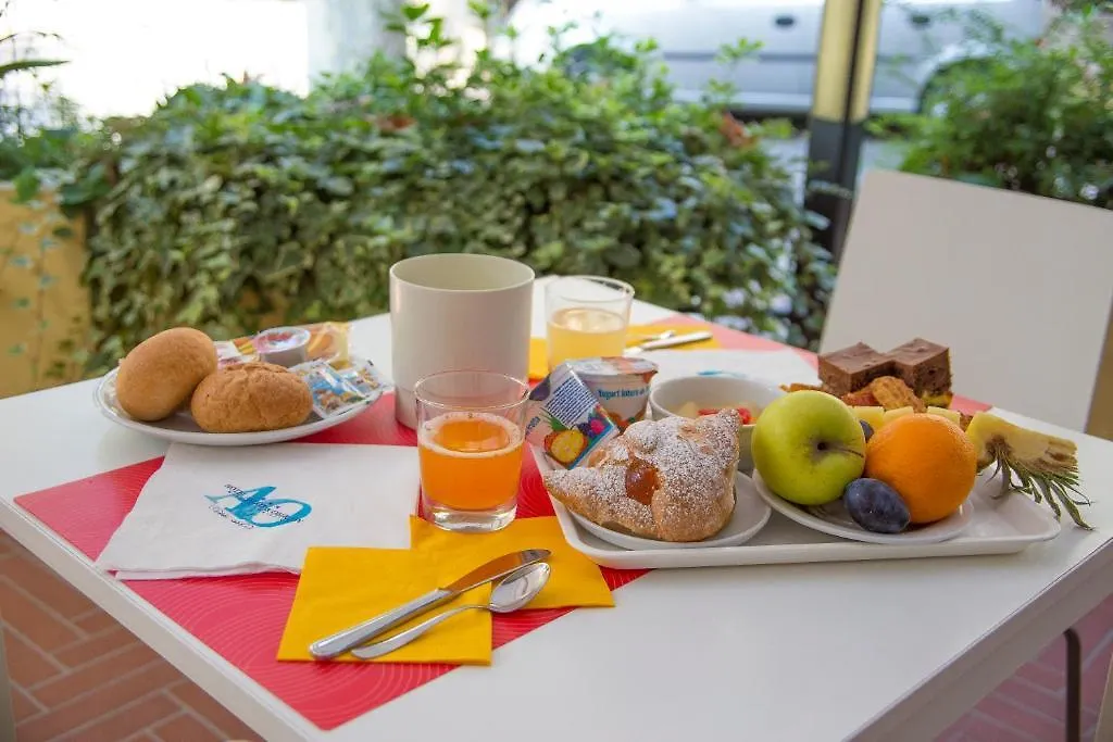 Ciccio Hotel Misano Adriatico 3*,