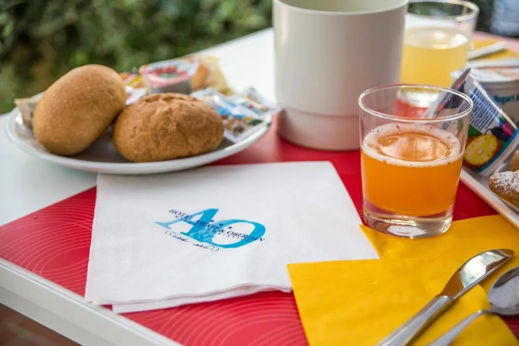 Ciccio Hotel Misano Adriatico 3*,